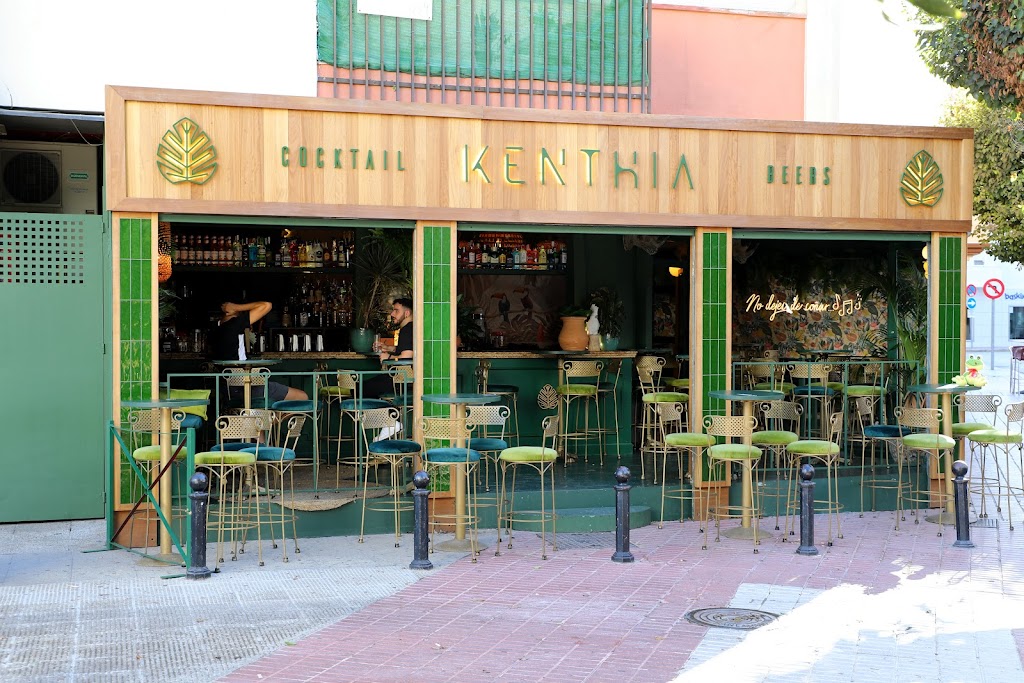 Kenthia * Coffee & Cocktails