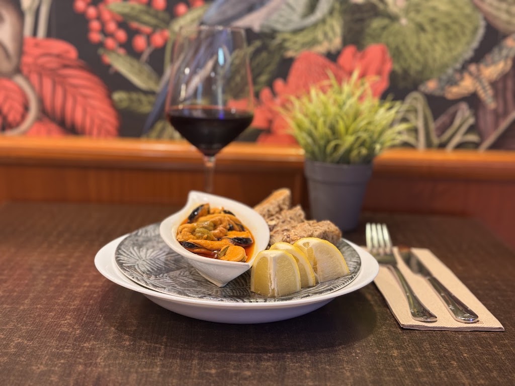 Cafe con Elche — Comida y bebida