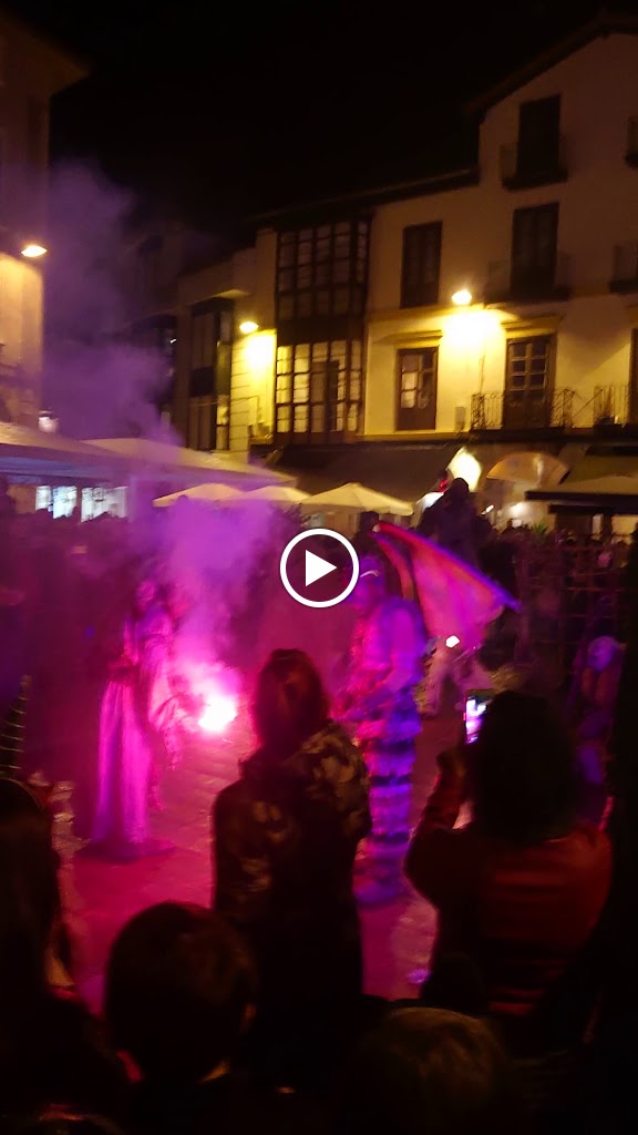 Bar Torrelavega — Videos