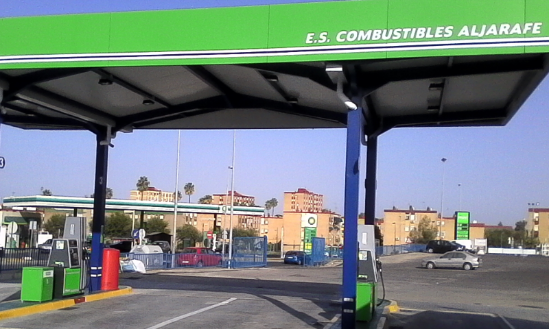 E.S. Combustibles Aljarafe — Estacion de servicio
