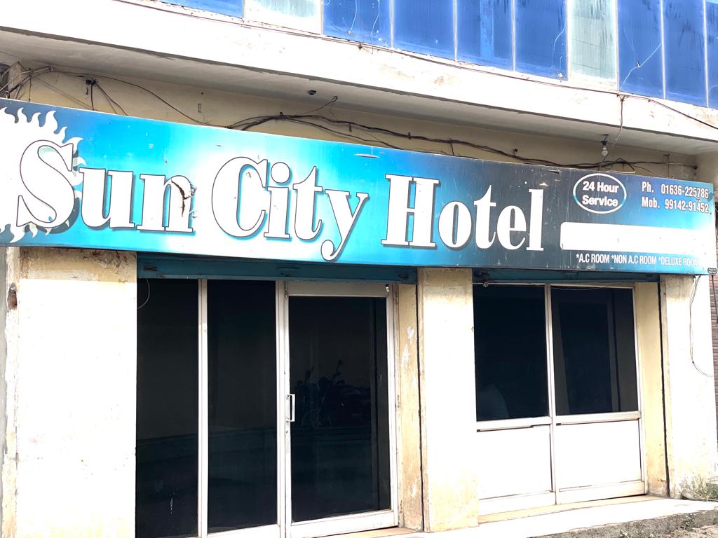 Sun City Hotel Moga