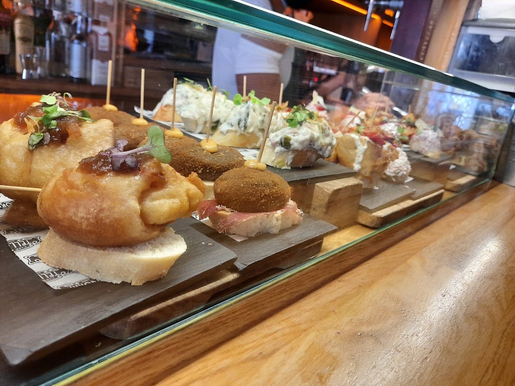 Restaurante Tellagorri — Comida y bebida
