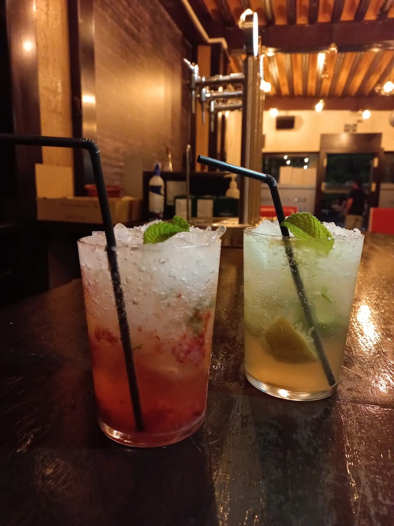 La Fabrica by Osvaldo — Comida y bebida
