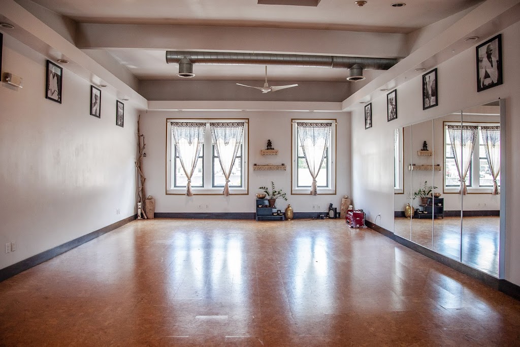  BambooMoves Yoga Englewood NJ