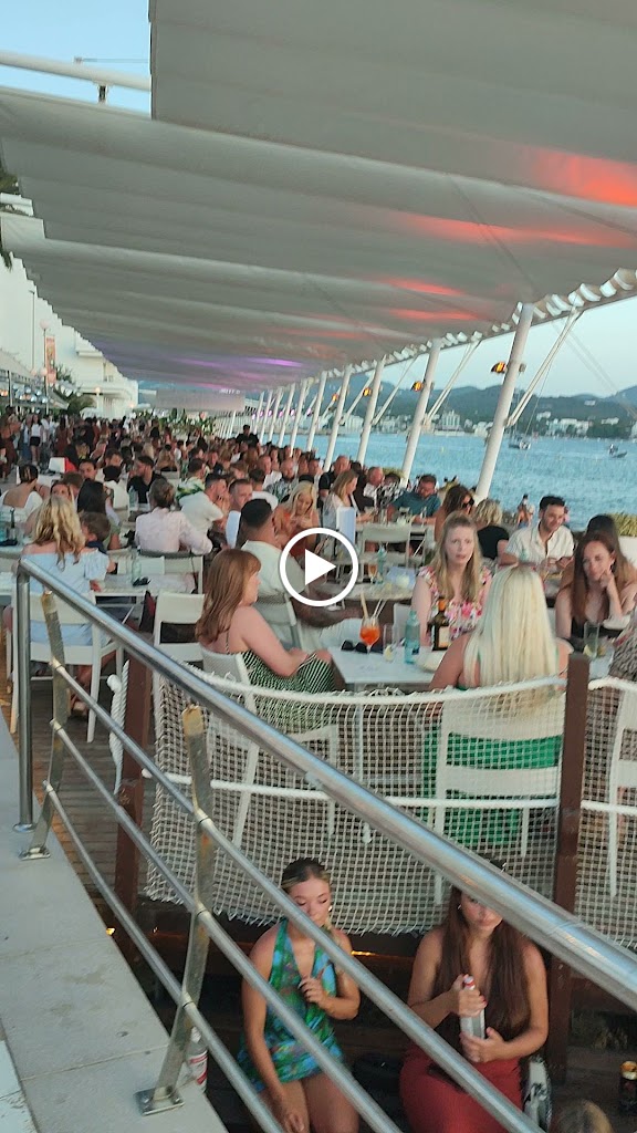 Bar Mambo — Videos