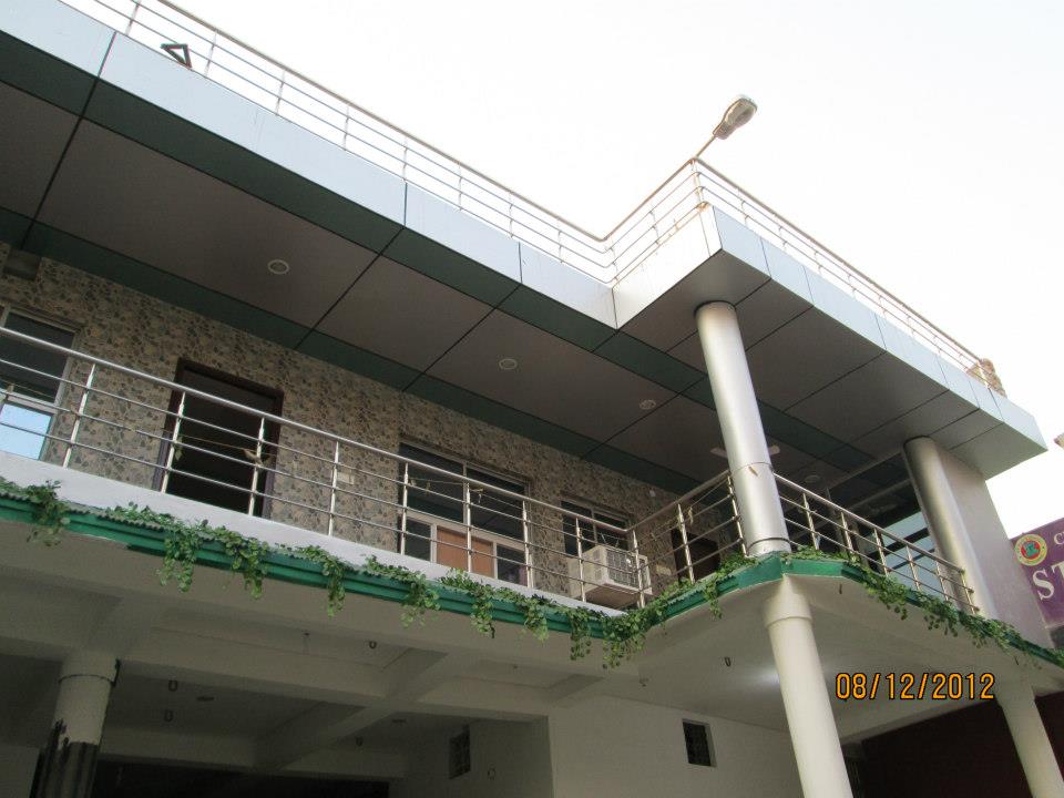 Hotel Plaza Inn