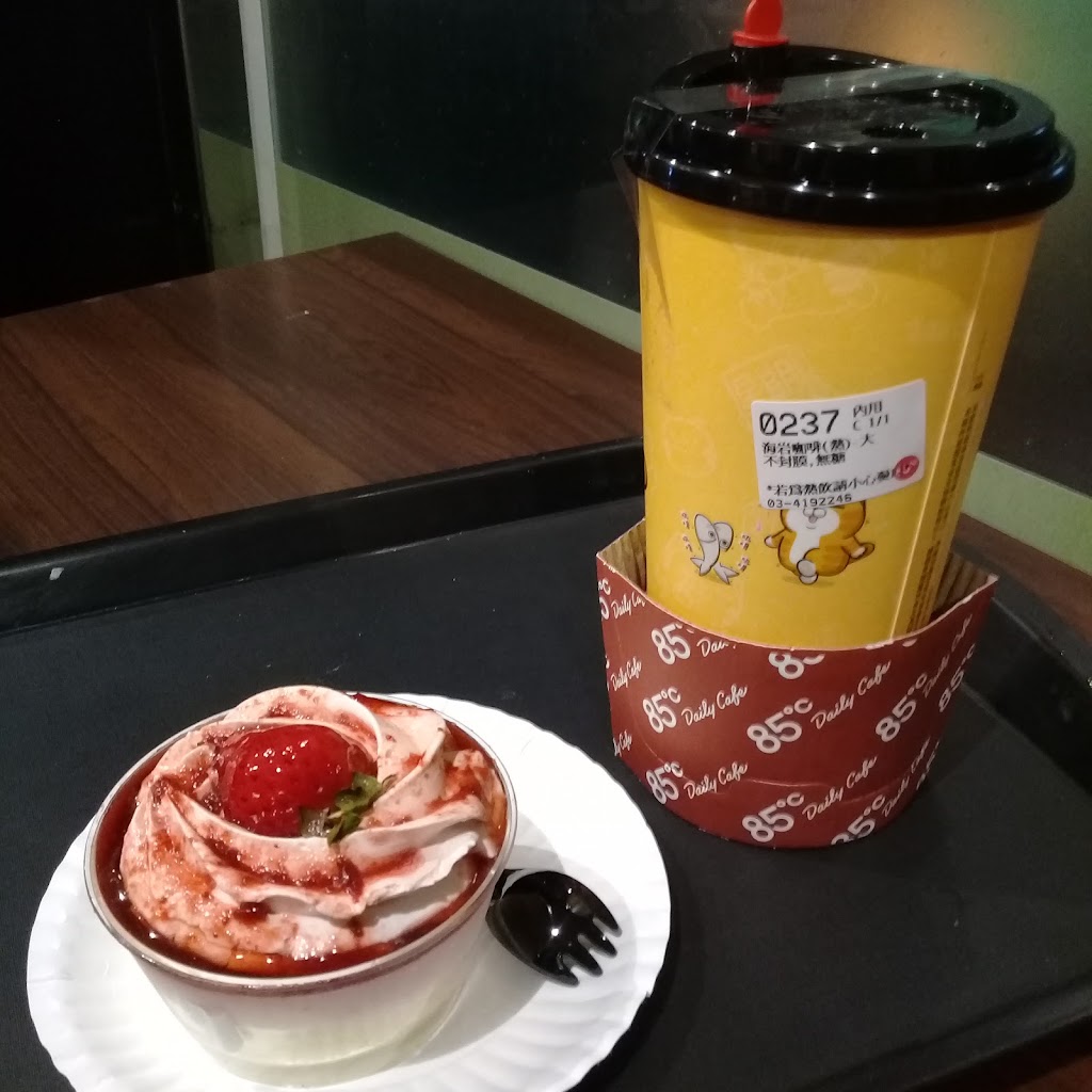 85度C咖啡蛋糕飲料麵包(平鎮中豐店) 的照片
