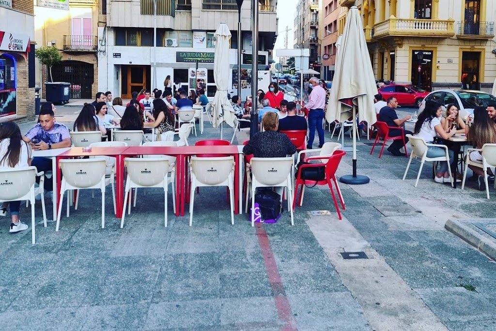 Pizzeria - Cristal — Ambiente
