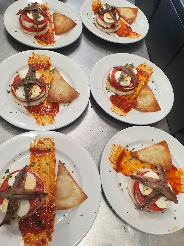 Restaurante La Fundicion — Comida y bebida