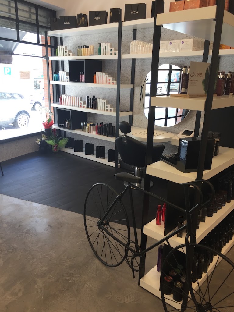 MMBEAUTYMOMENTS — Del propietario
