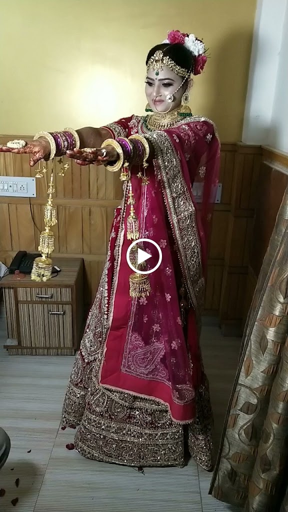 Aj Makeup Studio And Academy