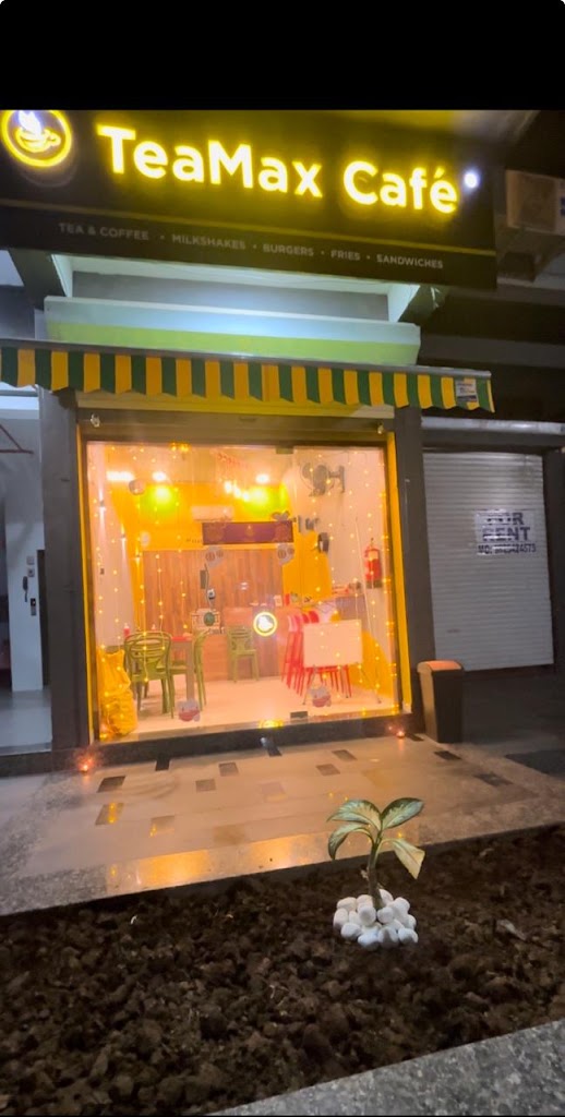 Teamax Cafe Valsad - Authentic Fast food restaurant, Tea store ...