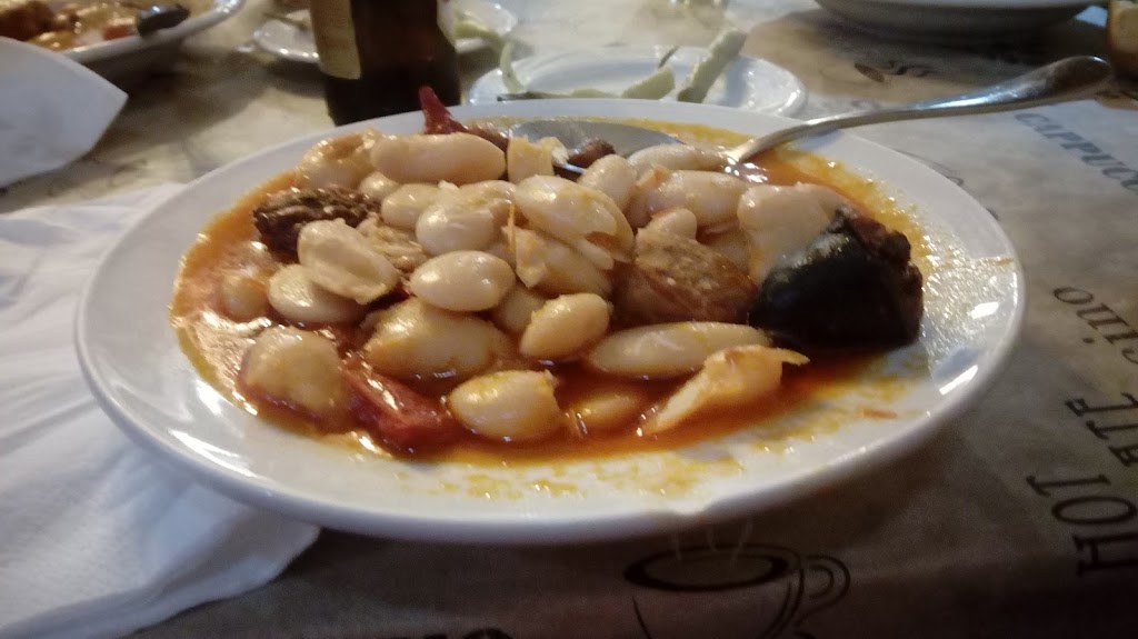 Restaurante El Rincon Extremeno — Comida y bebida