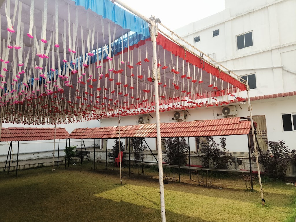 Vijay Gardens