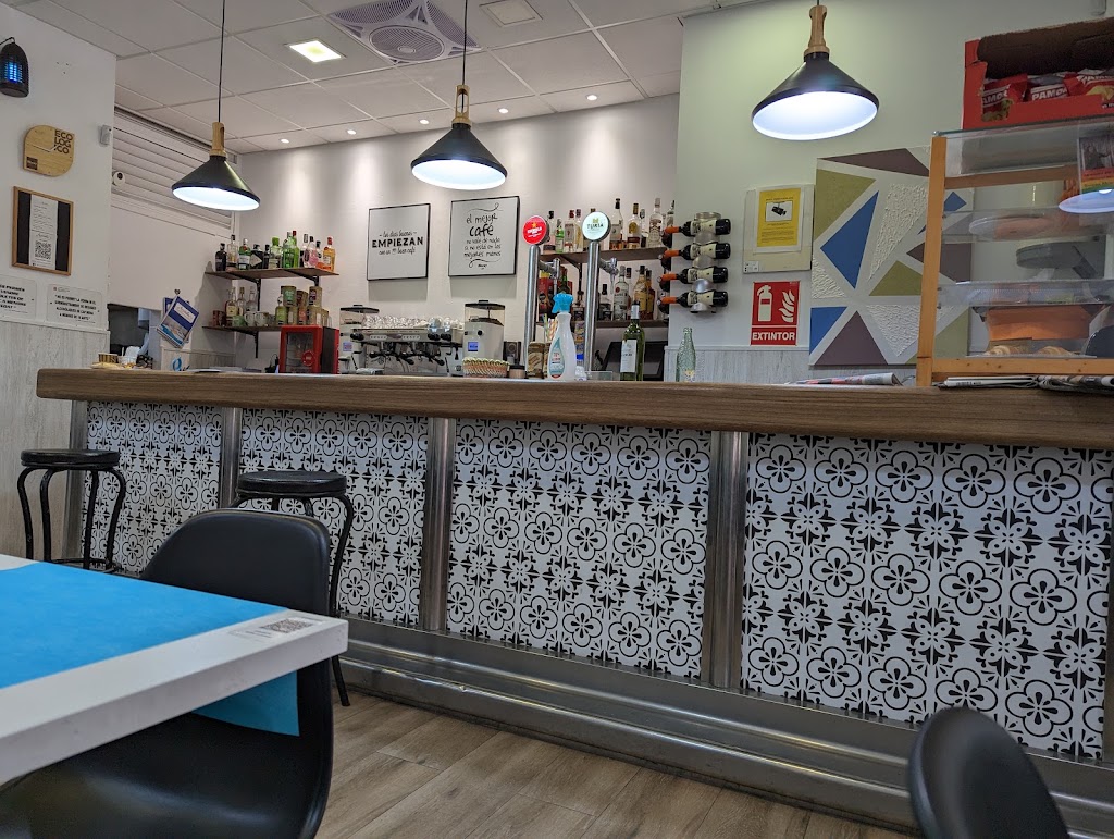 Bar Restaurante Avenida — Ambiente