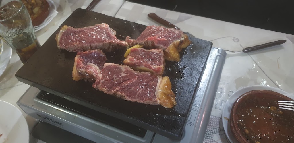 El Castillo de las Pizzas — Comida y bebida