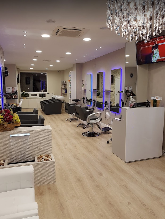 David Rial, Peluqueria Aviles