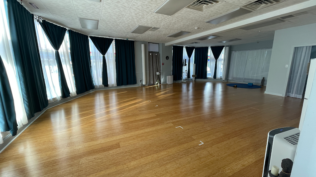  Move2Joy Yoga Studio