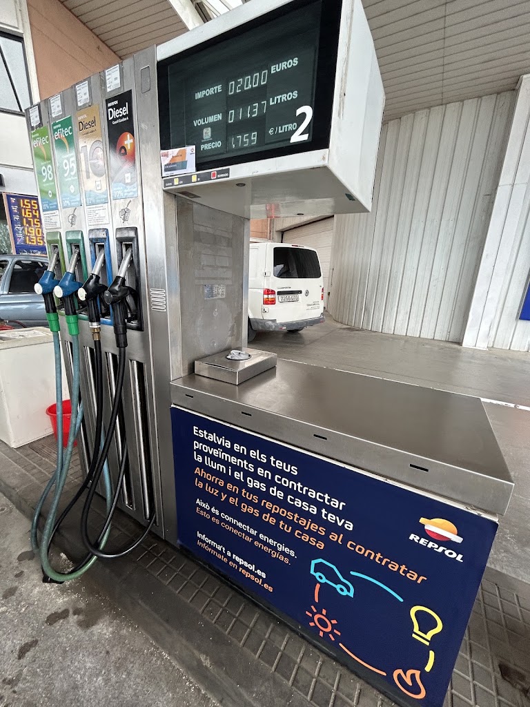 Estacion de Servicio Petronor (Repsol) — Estacion de servicio