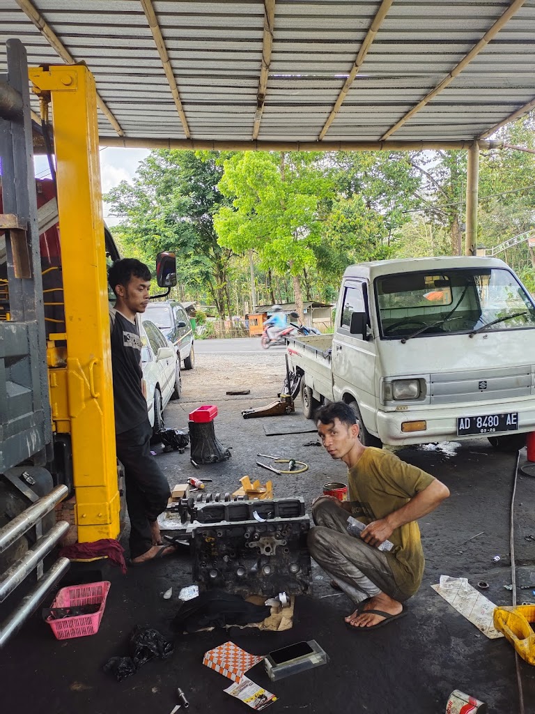 BENGKEL MOBIL_BOLO DEWE