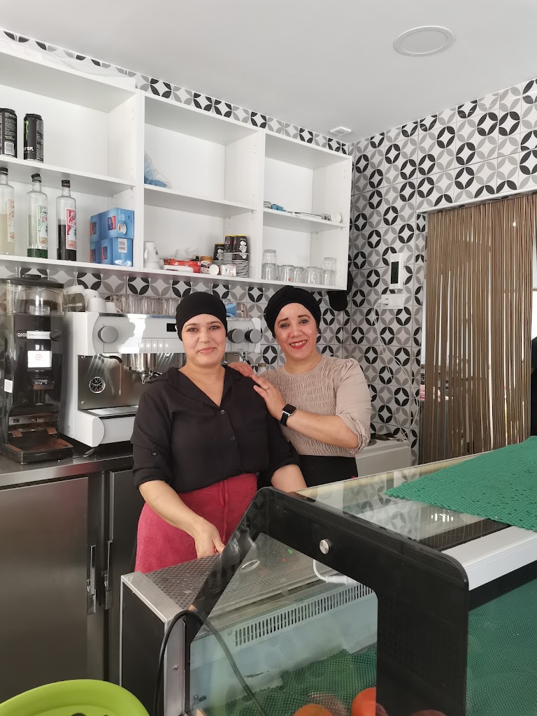 Bar pilar (el del Pajarito))) — Ambiente
