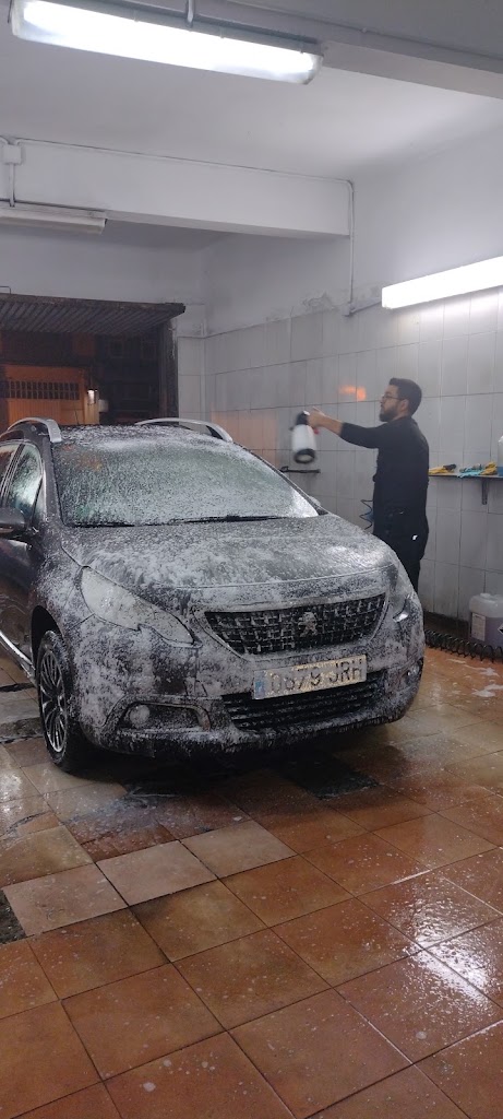 Lavado y Engrase Meicende — Servicio de lavado de coches