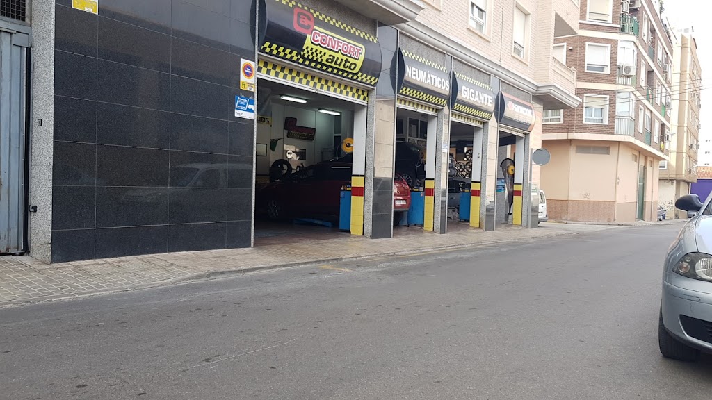 Confortauto Neumaticos Gigante