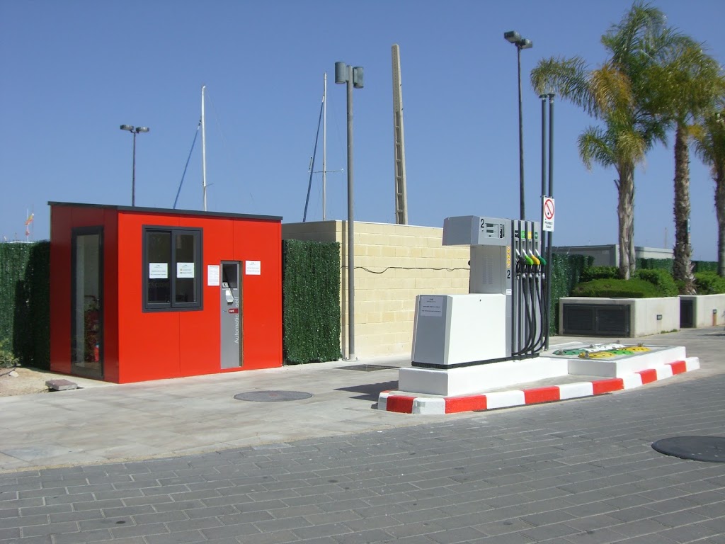 Gasolinera Marina Miramar — Del propietario