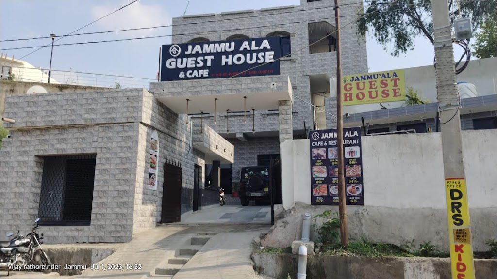 Jammu Ala Guest House Cafe