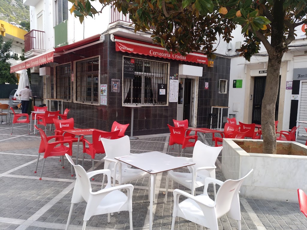 Bar Cerveceria Cristina — Ambiente
