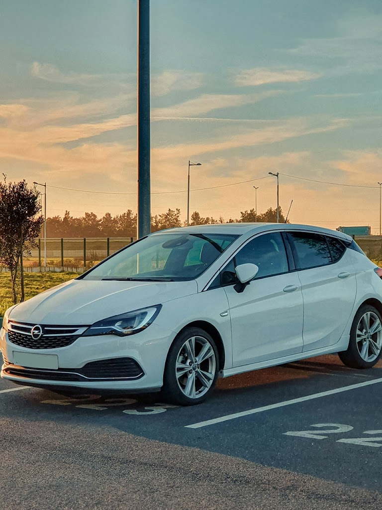 Rent a Car Anse - Paseo Maritimo