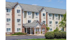 Microtel Inn & Suites by Wyndham Richmond Airport