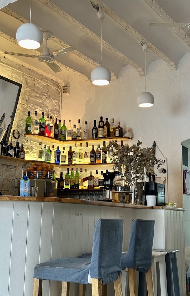 Cafe 10 — Ambiente