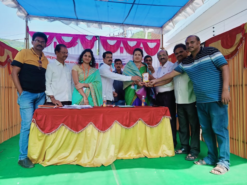 Sai Meghana S Herbal Beauty Clinic Bridal Services Beautician Training Centre Makeup Studio Professional Makeup Artist