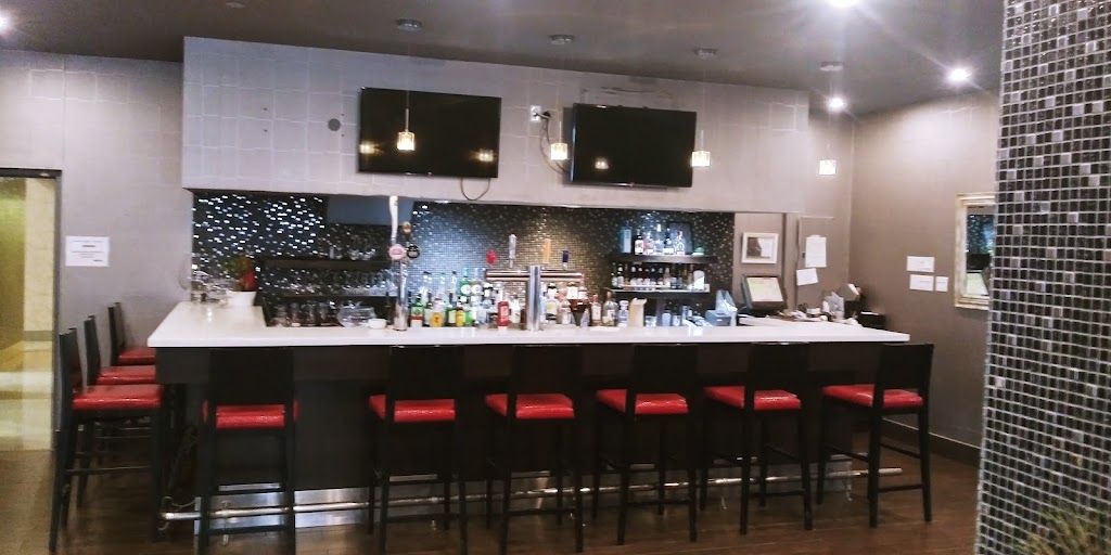 Rotchy Bar and Grill