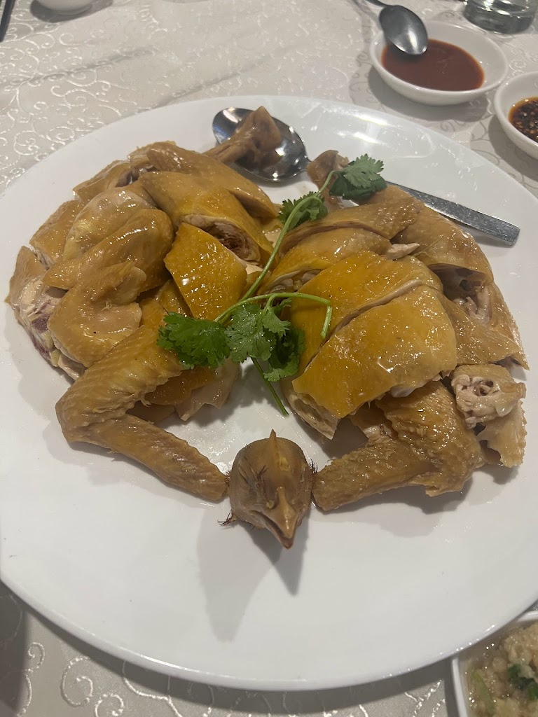 White cut chicken
