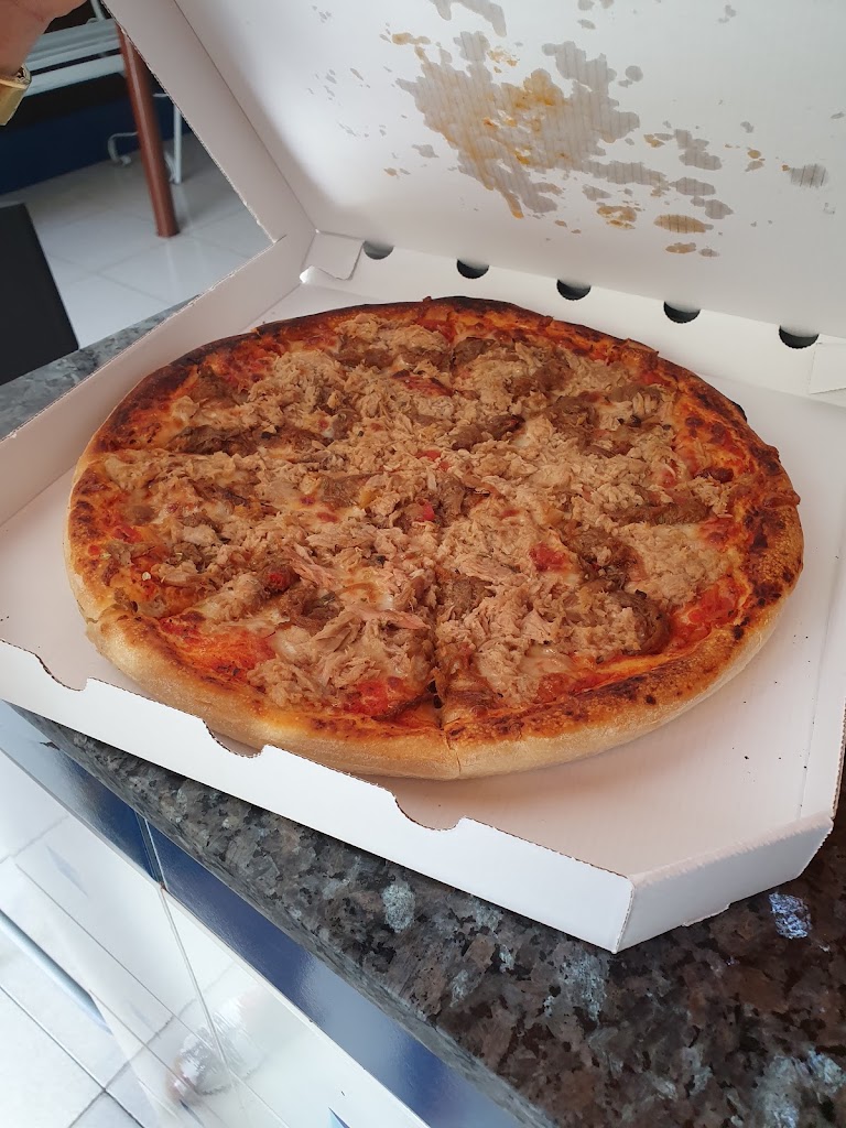 Bar-Cafeteria Crisana — Del propietario