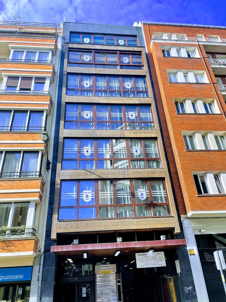 SAN LUIS - Bachillerato y Formacion Profesional