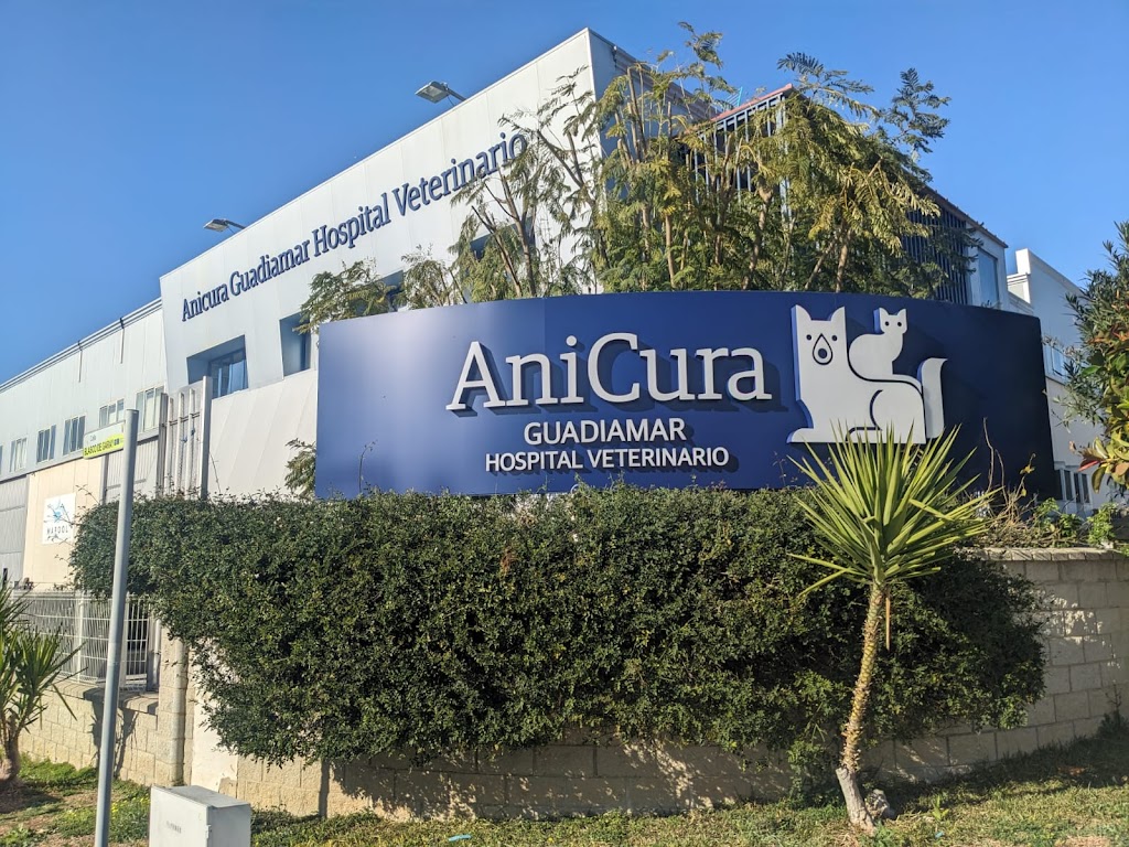 AniCura Guadiamar Hospital Veterinario | Urgencias 24h