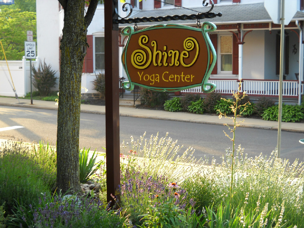  Shine Yoga Center
