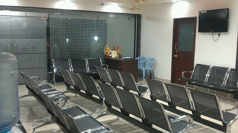 R K Eye Centre
