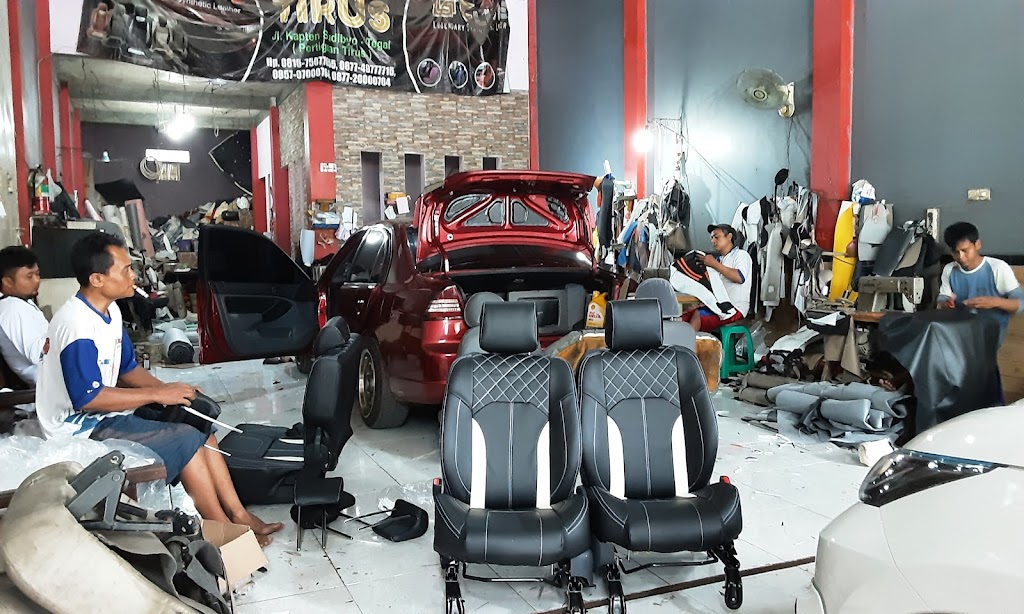 Jok Mobil Tirus
