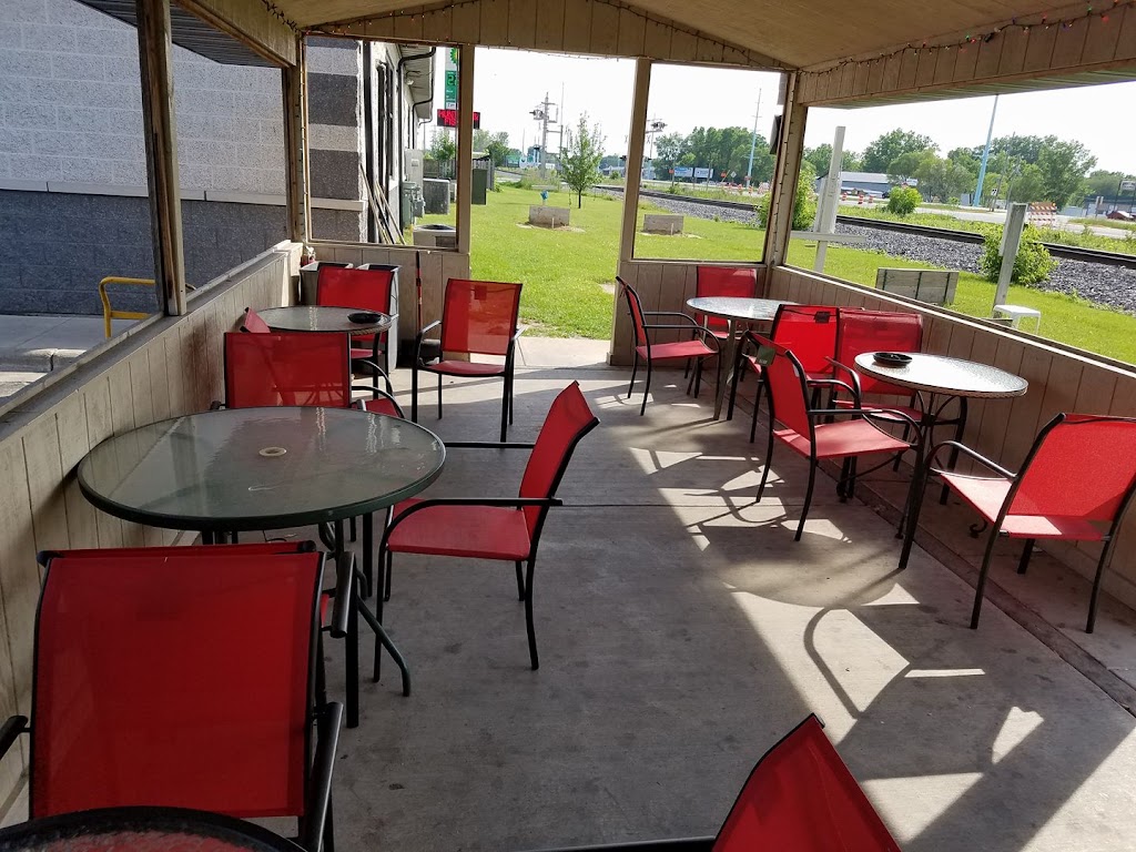  The Landing Bar &Grill