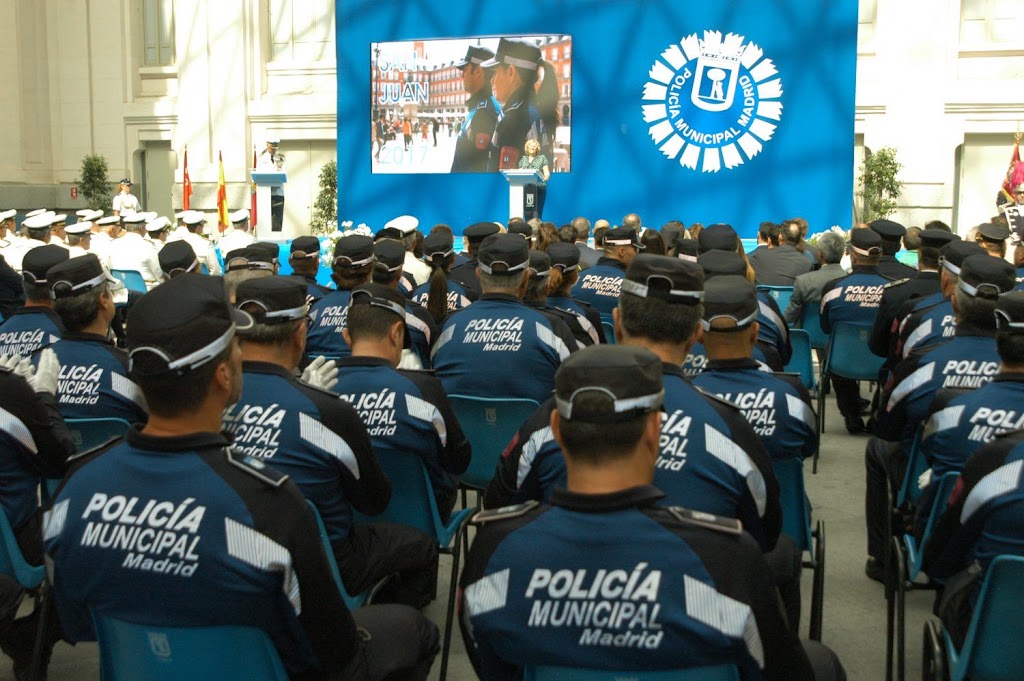 Academia Oposiciones Policia Iberia — Del propietario