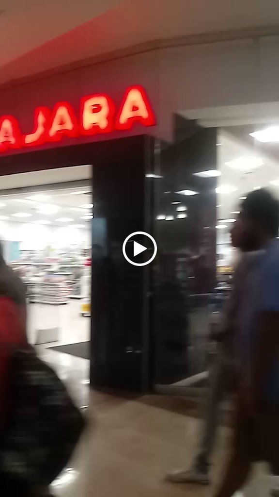 Farmacia Guadalajara Plaza Patria — Videos