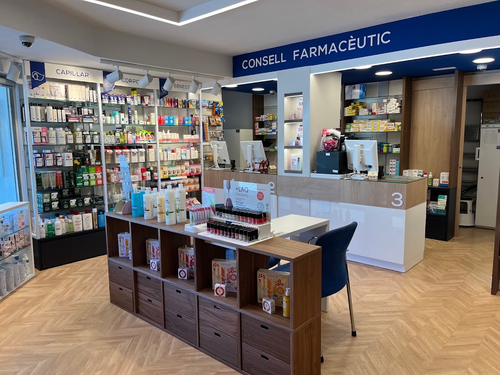 Farmacia Passeig Maritim — Del propietario