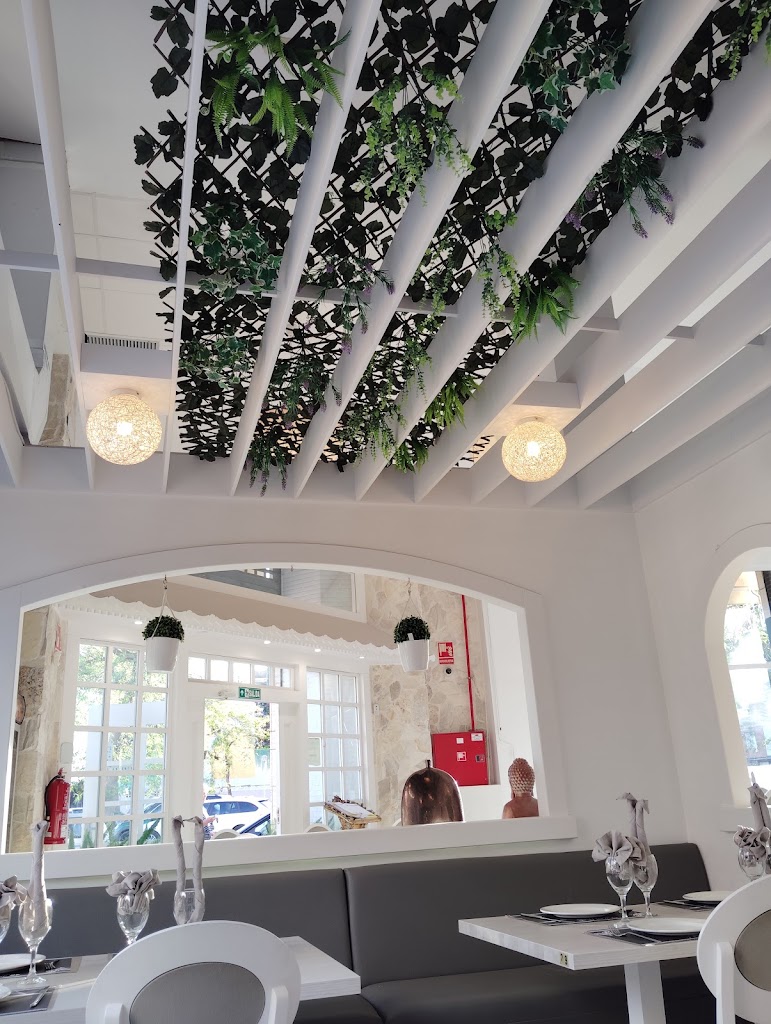 Yaho Denia Restaurant — Ambiente