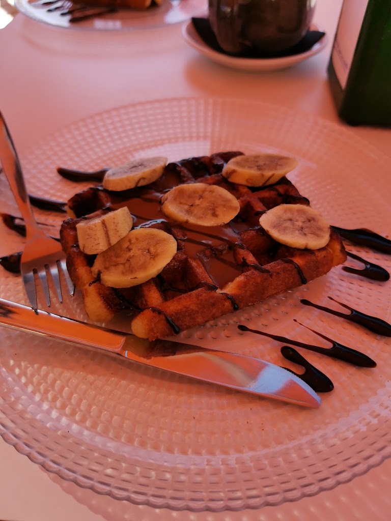 La Dolce Vila — Comida y bebida