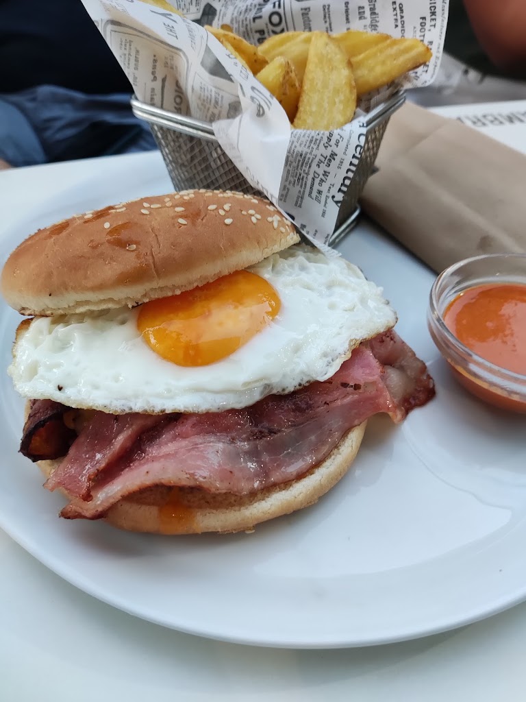 Evadete Bar-Pub — Papas fritas