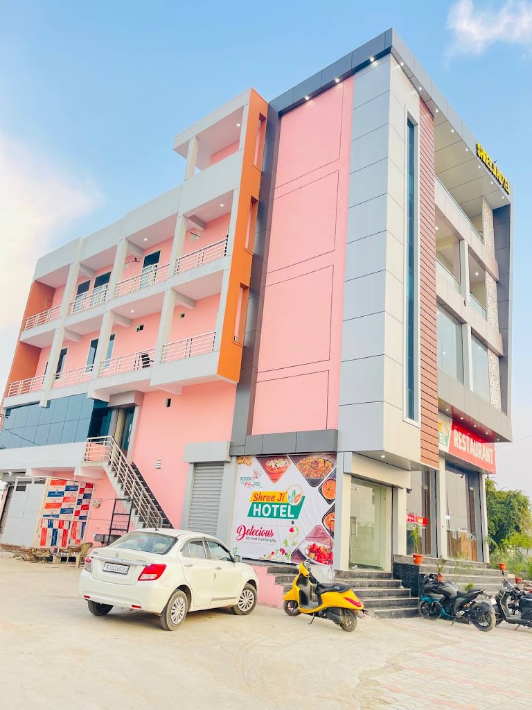 Shree Ji Hotel